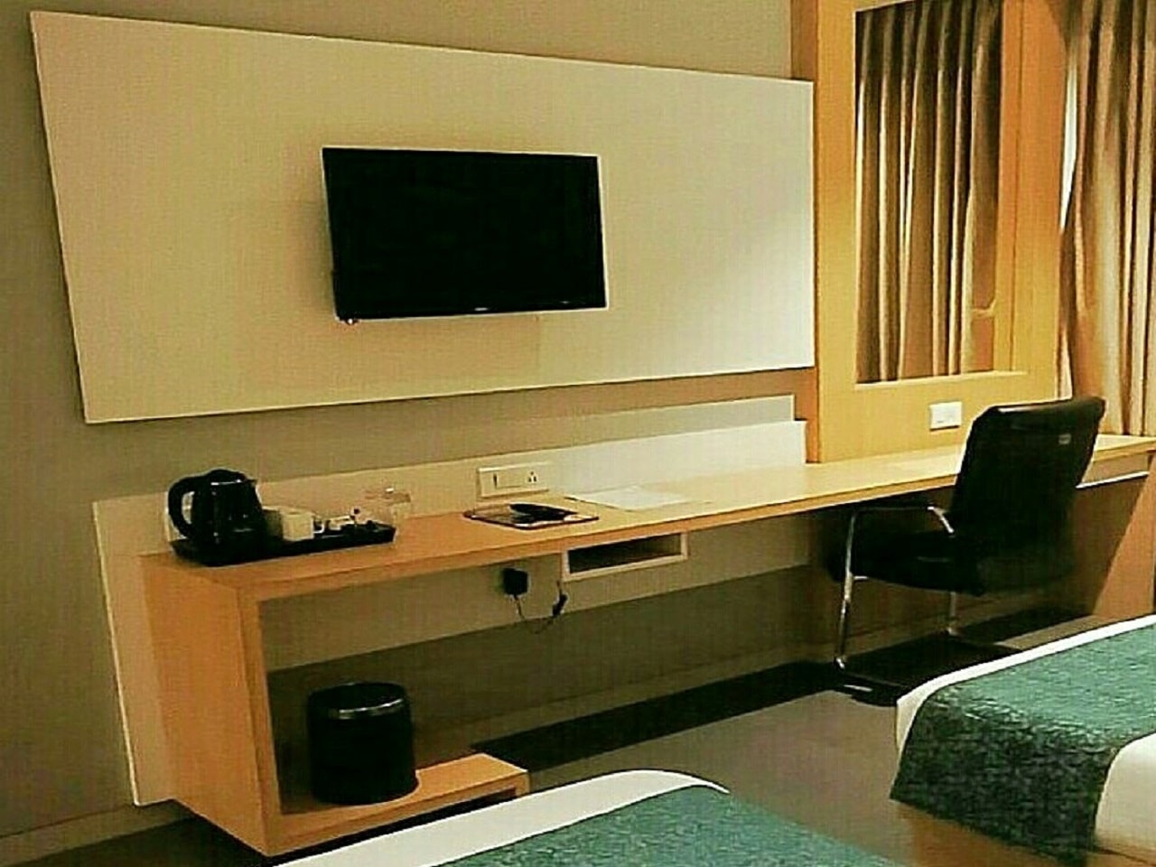 Find and book Hotel Capitol Thane on best rates at thebudgetstay.com